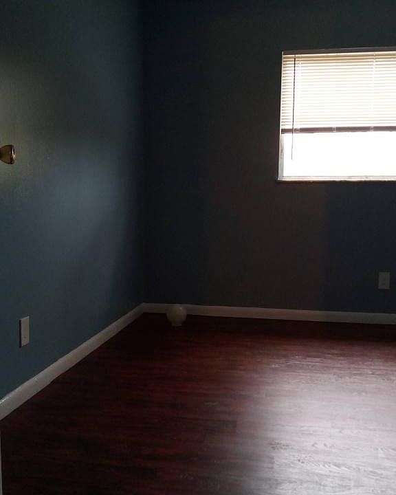1st image of 1631 Sparkle Dr #15