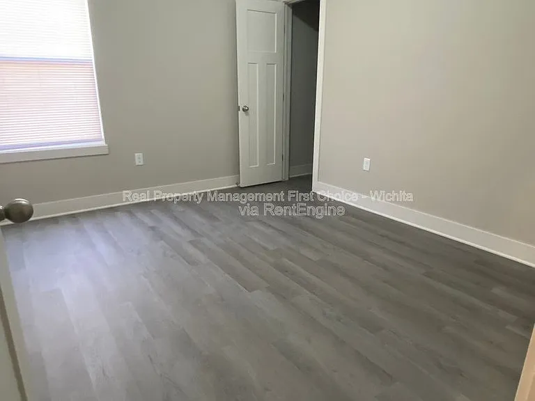 4610 S Kessler Cir — Photo 13