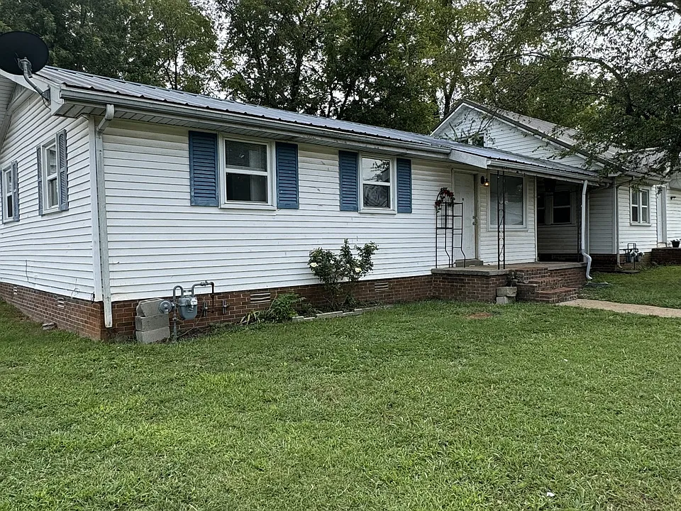 301 Bridge Ave