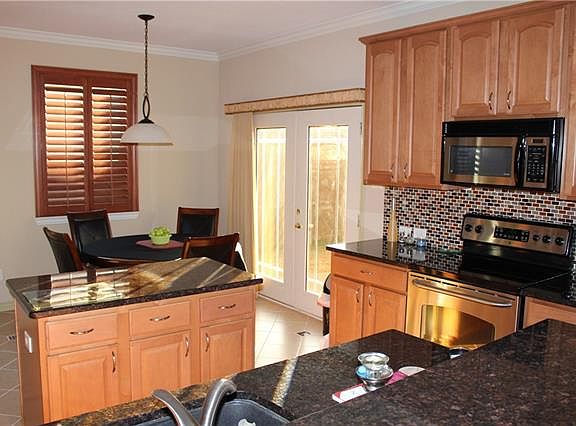 5th image of 320 Bluefinch Dr