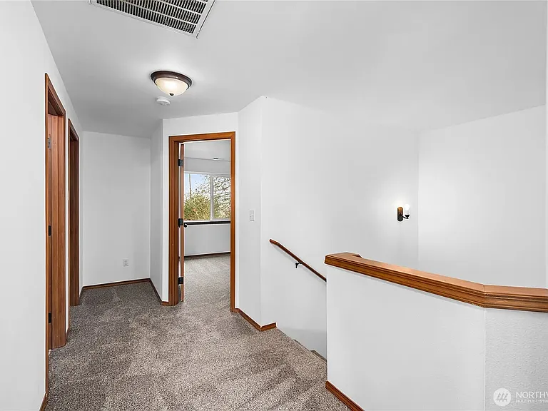 20402 11th Avenue Ct E — Photo 16