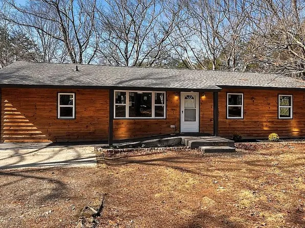 21 River Road Dr, Blairsville, GA 30512