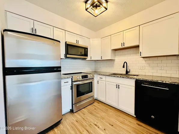 1935 Gardiner Ln APT F92, Louisville, KY 40205