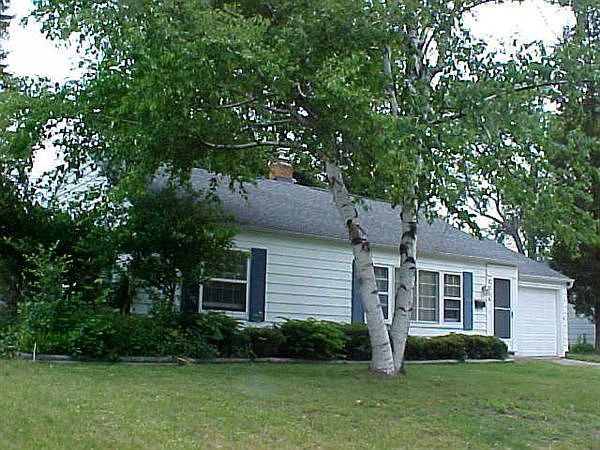 2024 Devonshire Lansing