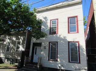 562 3rd St, Albany, NY 12206