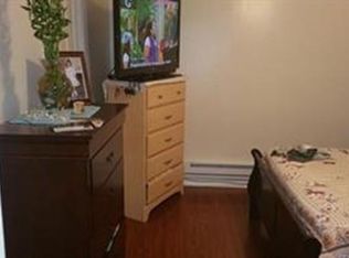 56 Lyons St, Lowell, MA 01852