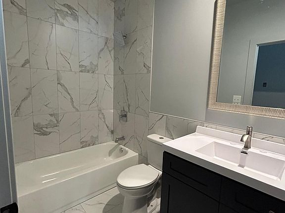 4th image of 8037 S Langley Ave #2
