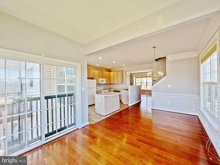 8118 Rainwater Cir — Photo 5