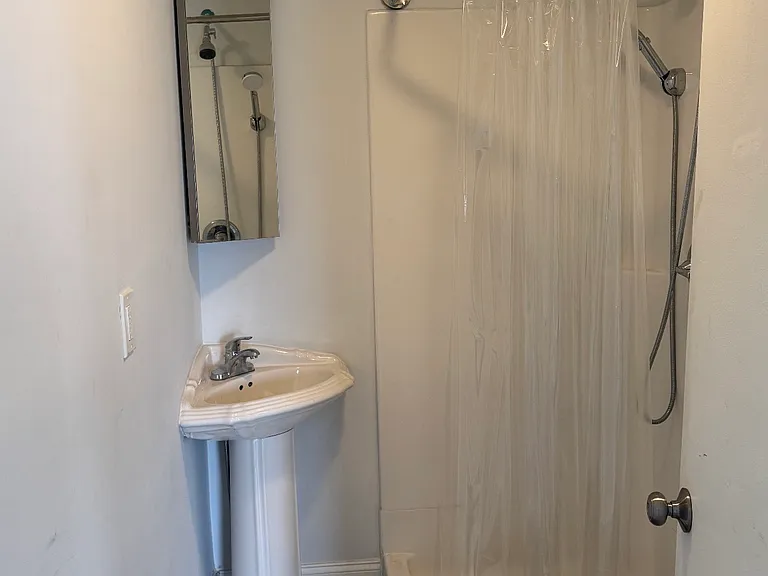 40 Gordon Hill Rd #2A — Photo 13