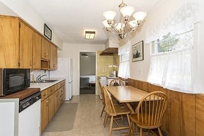 3rd image of 108 Miankoma Ln