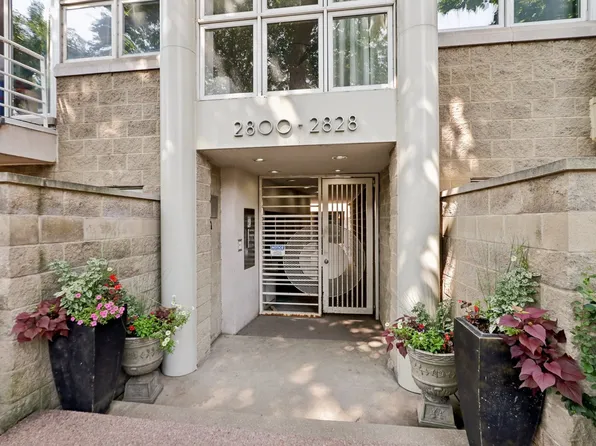 2826 N Talman Ave APT D, Chicago, IL 60618