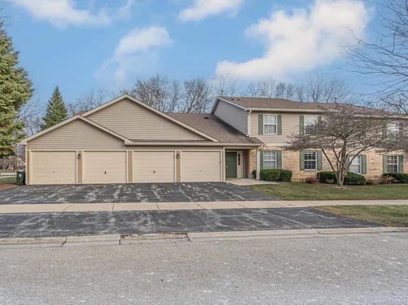 1197 N Red Oak Cir Unit 2, Round Lake Beach, IL 60073