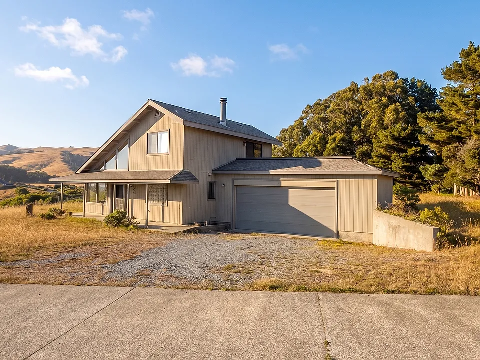 457 Los Santos Dr