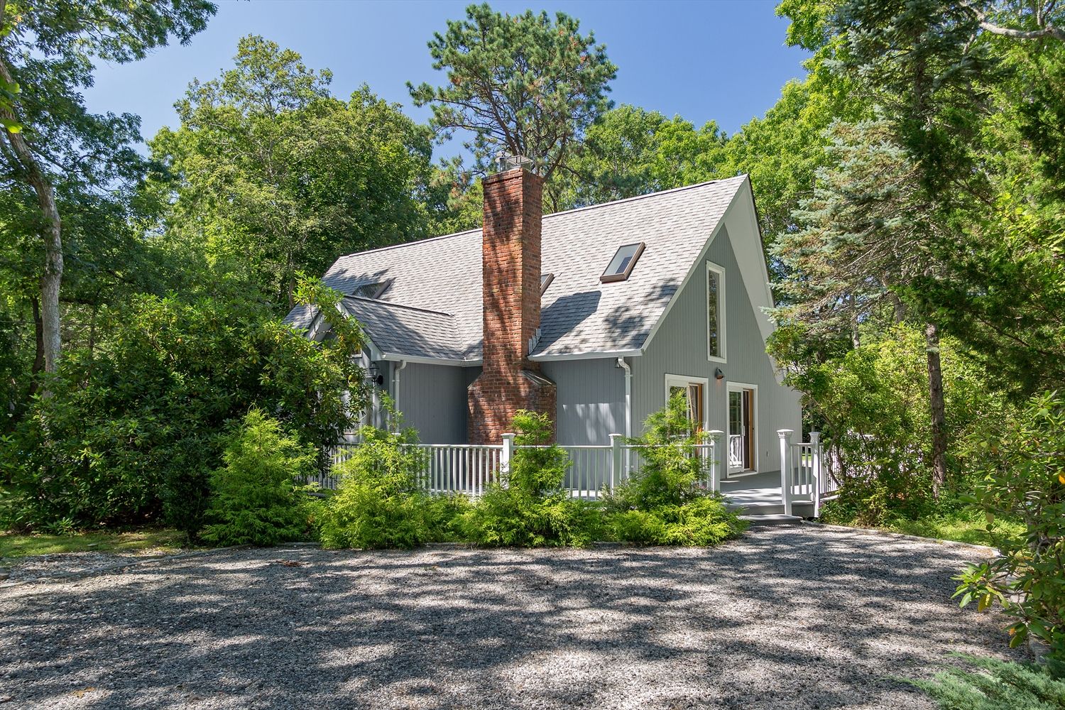 38 Squires Ave, East Quogue, NY 11942 Out East