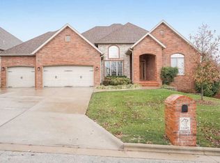 5892 S Nettleton Ave, Springfield, MO 65810