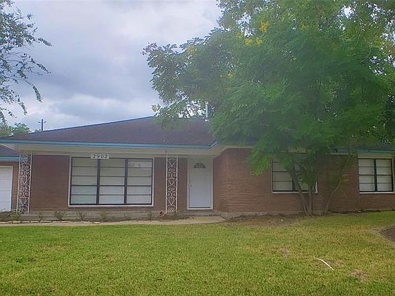 2nd image of 2902 Broadmead Dr