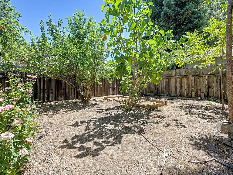 2832 Scandia Way — Photo 24
