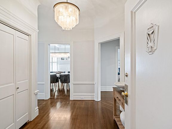 Entry with large closet