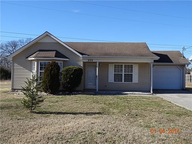 1st image of 206 Hermitage Dr