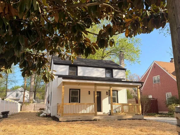2323 Mole Rd, Secane, PA 19018