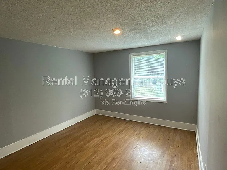 2931 Bryant Ave N #2 — Photo 27