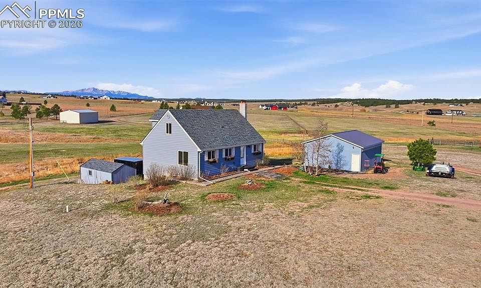 1st image of 12285 Old Barn Rd