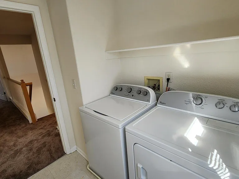 1547 Snap Dragon Ct — Photo 10