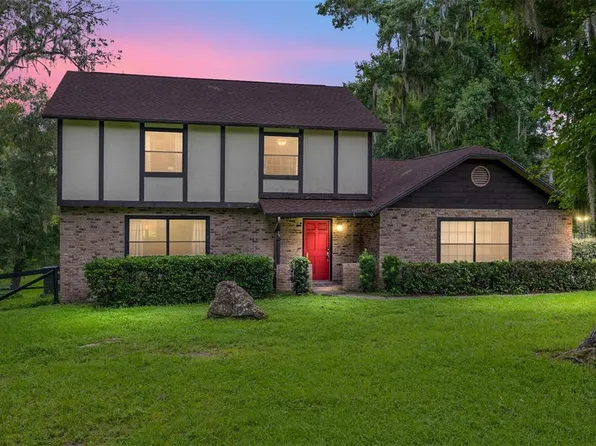 29 Lake Wood Cir, Ocala, FL 34482