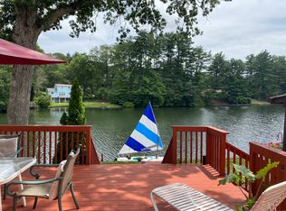 12 Pine Point Dr, Bridgeport, CT 06606