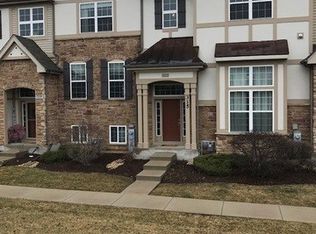 315 Saunders Cir UNIT 315, Carol Stream, IL 60188