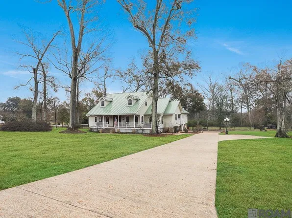 38397 Welsh Dr, Prairieville, LA 70769