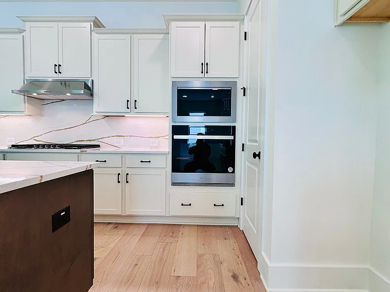 1225 Westshore Dr — Photo 23