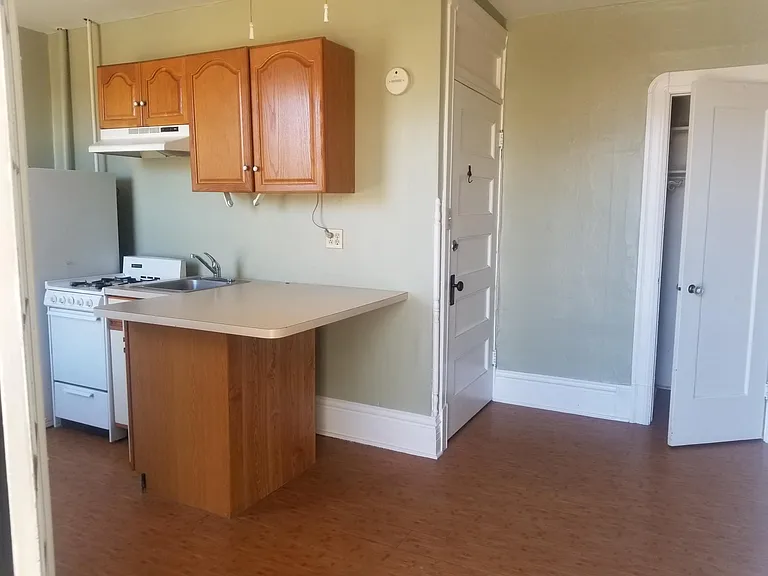 1269 Columbine St #3 — Photo 10