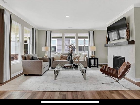 5th image of 14980 Stonneger St