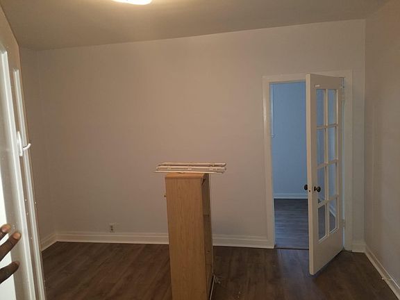 3rd image of 5418 N Kimball Ave Unit 2
