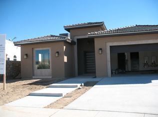 2104 Hacienda Roja, Sunland Park, NM 88063