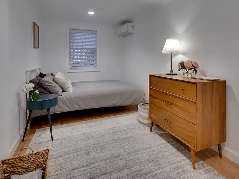 291 Pacific St #2 — Photo 8