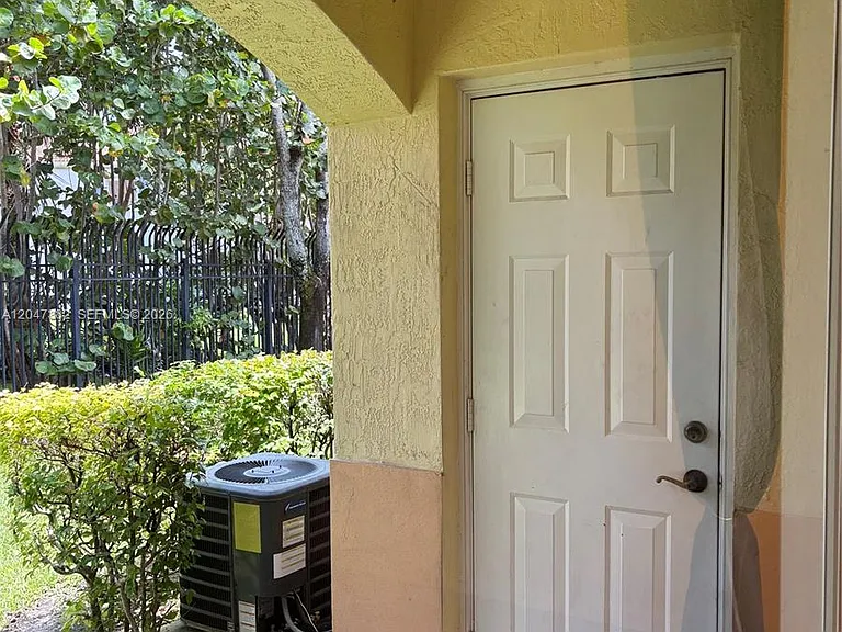 2549 SW 83rd Ter #105 — Photo 6