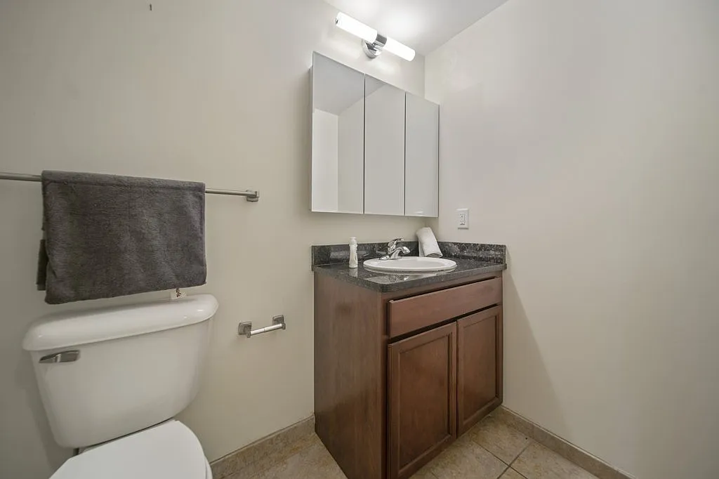 4 bed, 1280 sqft, $1,395 — Photo 4