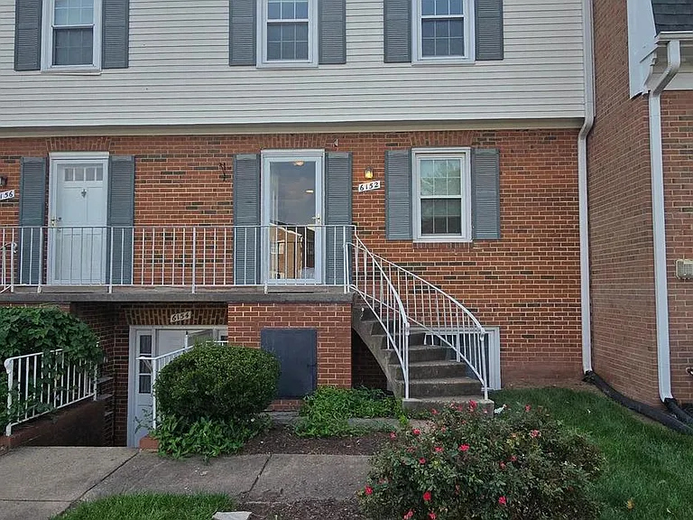 6152 Strasburg Dr — Photo 4