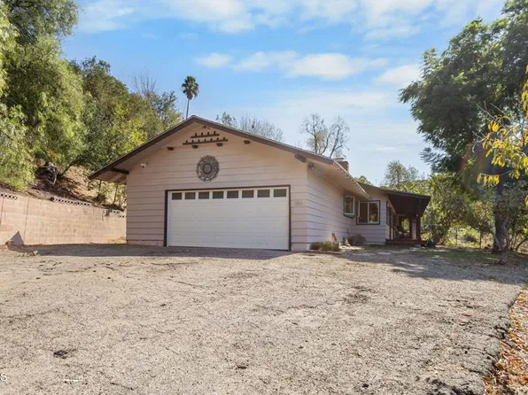 166 Feliz Dr, Oak View, CA 93022