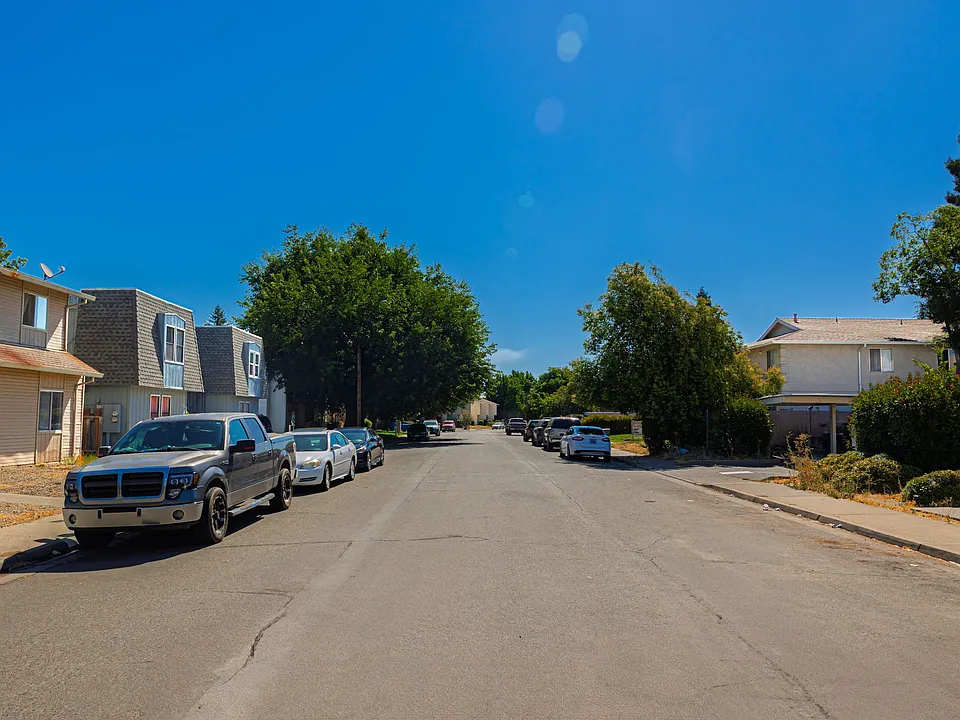 Melton Drive Apartments