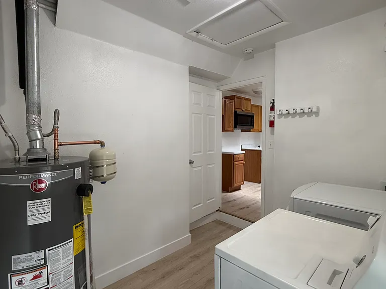 3566 W Amherst Ave — Photo 25