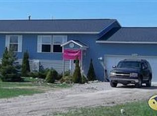 8168 Sir Lancelots Dr, Kingsley, MI 49649