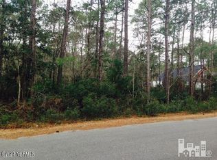 323 Weathersbee Dr, Hampstead, NC 28443