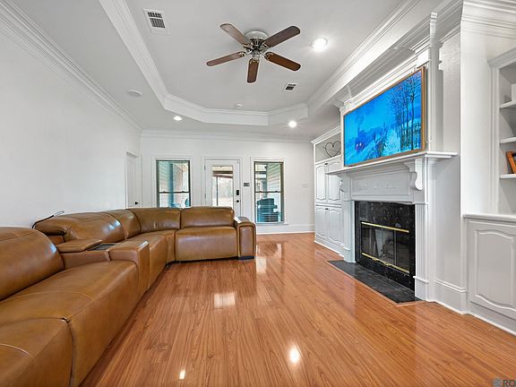 2nd image of 41275 Bertville Rd