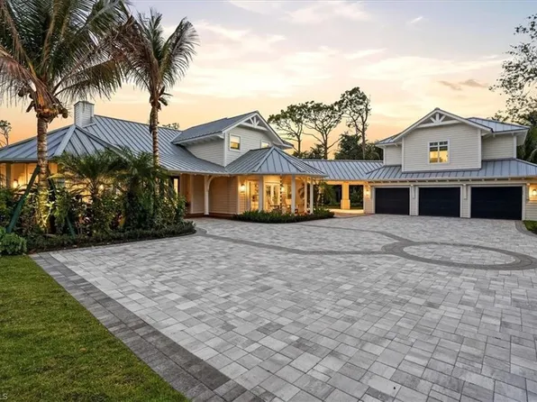 88 Eugenia DR, NAPLES, FL 34108