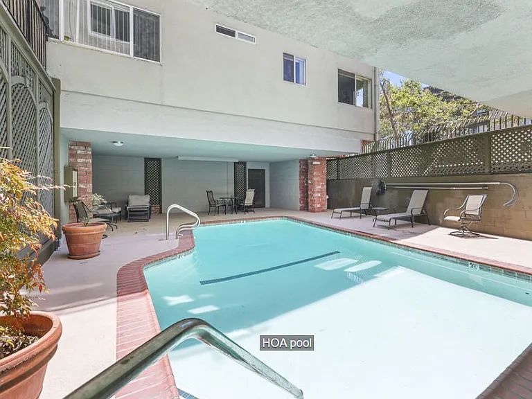 532 N Rossmore Ave #409 — Photo 10