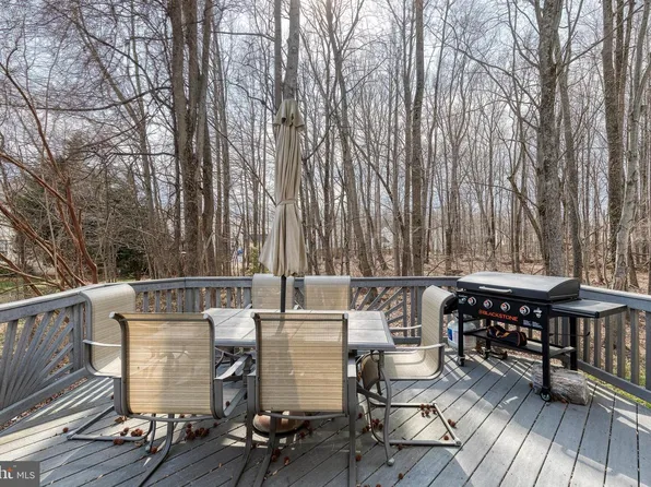 2970 Siwanoy Dr, Edgewood, MD 21040