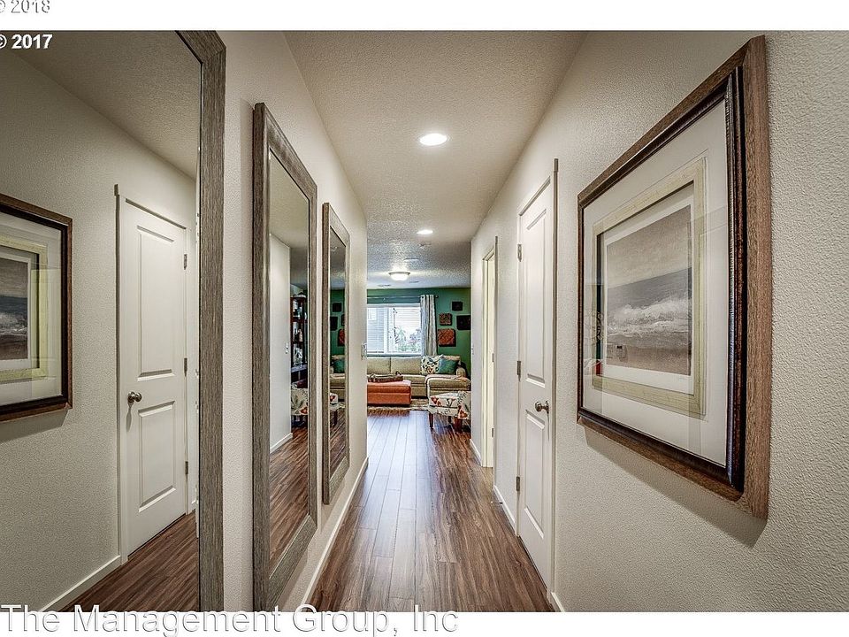 1st image of 11631 NE 131st Pl